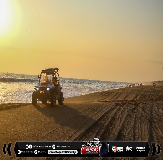 TRAVES&Iacute;A EXTREMA ATARDECER EN MONTERRICO