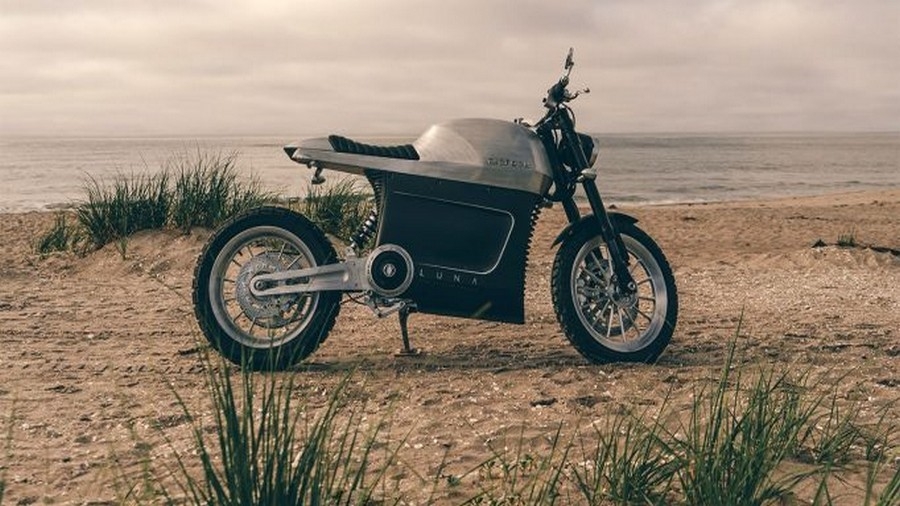 TARFORM RELANZA SU MOTO EL&Eacute;CTRICA LUNA