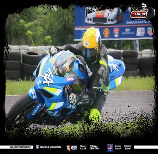 LOS MOTORES RUGIERON AL M&Aacute;XIMO SEGUNDA FECHA CAMPEONATO NACIONAL DE MOTOVELOCIDAD