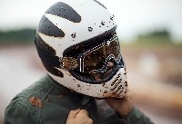 C&Oacute;MO LIMPIAR TU CASCO INTERNAMENTE